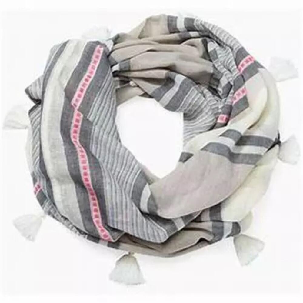 Stella & Dot Embarcadero Pink Cream Grey Infinity Tassel Scarf, New no tags